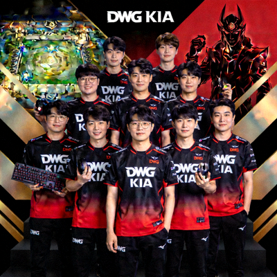 DWG KIA战队英雄联盟分部团队照